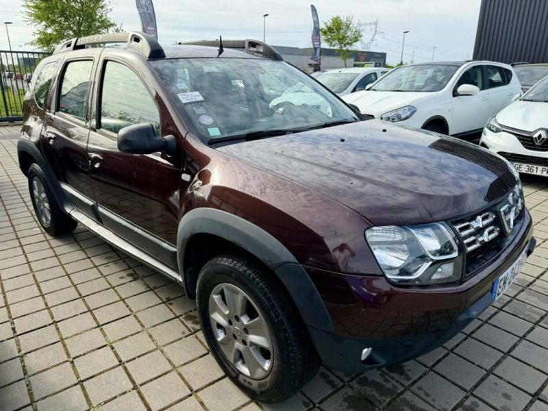 DACIA DUSTER DACIA DUSTER 1.2 TCE 125CV 4X2 LAURÉATE PLUS 2017