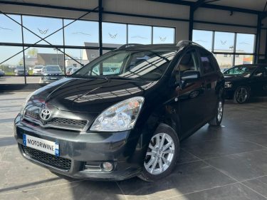 🔹 Toyota Corolla Verso 2.2 D4D 136 Ch  📷 Caméra de recul - Toit ouvrant 