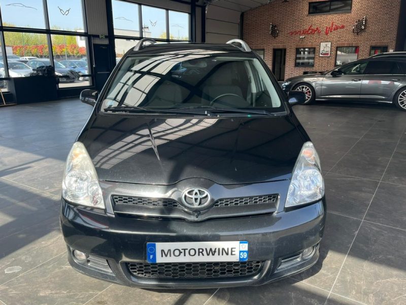 🔹 Toyota Corolla Verso 2.2 D4D 136 Ch  📷 Caméra de recul - Toit ouvrant 