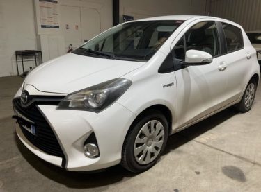 TOYOTA YARIS HSD 100H ATTITUDE 5P 