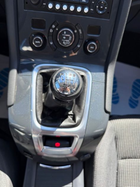 PEUGEOT 5008 1.6i THP 156CH ACTIVE BVM6 7 PLACES