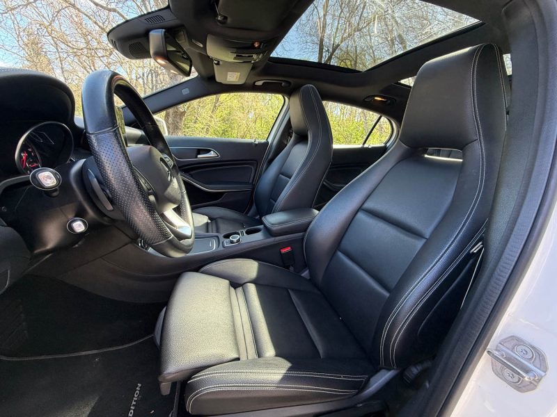 MERCEDES GLA 200D 136CH STARLIGHT EDITION 7G-DCT  2019