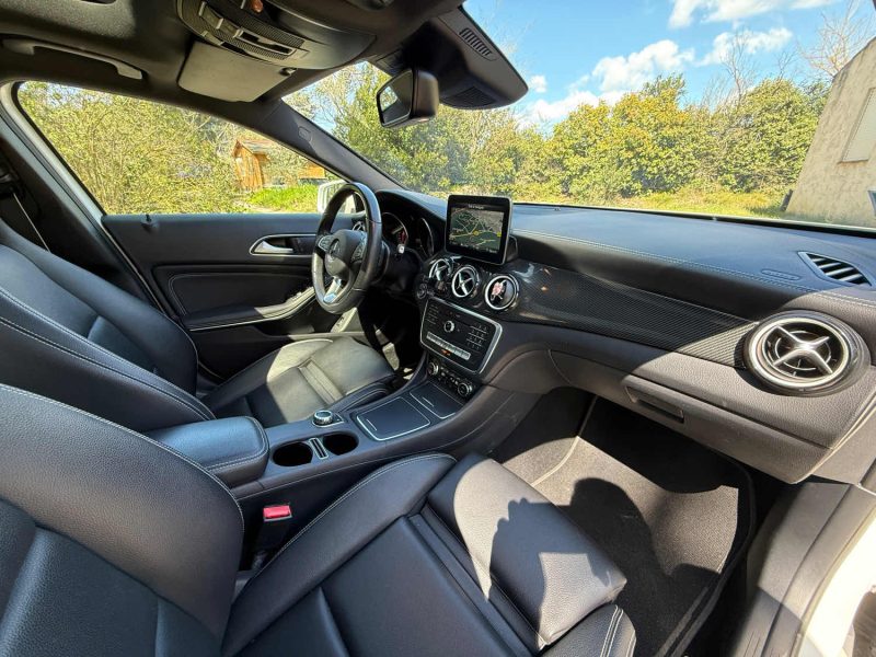 MERCEDES GLA 200D 136CH STARLIGHT EDITION 7G-DCT  2019