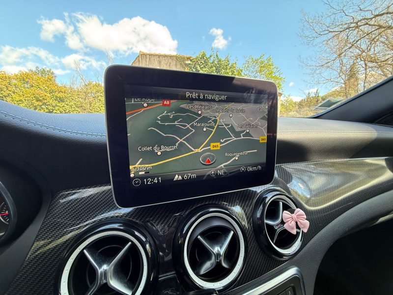 MERCEDES GLA 200D 136CH STARLIGHT EDITION 7G-DCT  2019