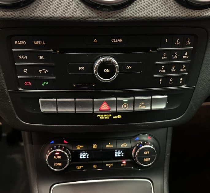 MERCEDES CLASSE B 180 D 109CH BLUEEFFICIENCY SENSATION - Garantie 6 mois - Très bon état - 
