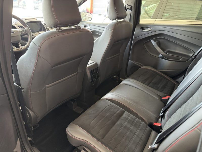 FORD KUGA 1.5 TDCI 120 4X2 ST LINE 