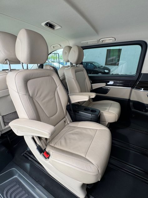 MERCEDES CLASSE V 250 D EXTRA-LONG DESIGN 7G-TRONIC PLUS 7 PLACES /ATTELAGE/6 MOIS GARANTIE 2017