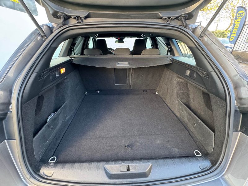 PEUGEOT 308 II 1.6 BLUEHDI 120CH STYLE S&S BVA EAT6 12 MOIS GARANTIE  2016