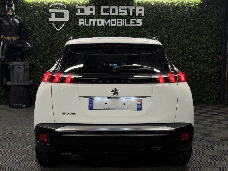 PEUGEOT 2008 II ALLURE PACK 1.2 100 Cv 1ERE MAIN 19800Km Apple& Android VIRTUAL COCKPIT Garantie 1an