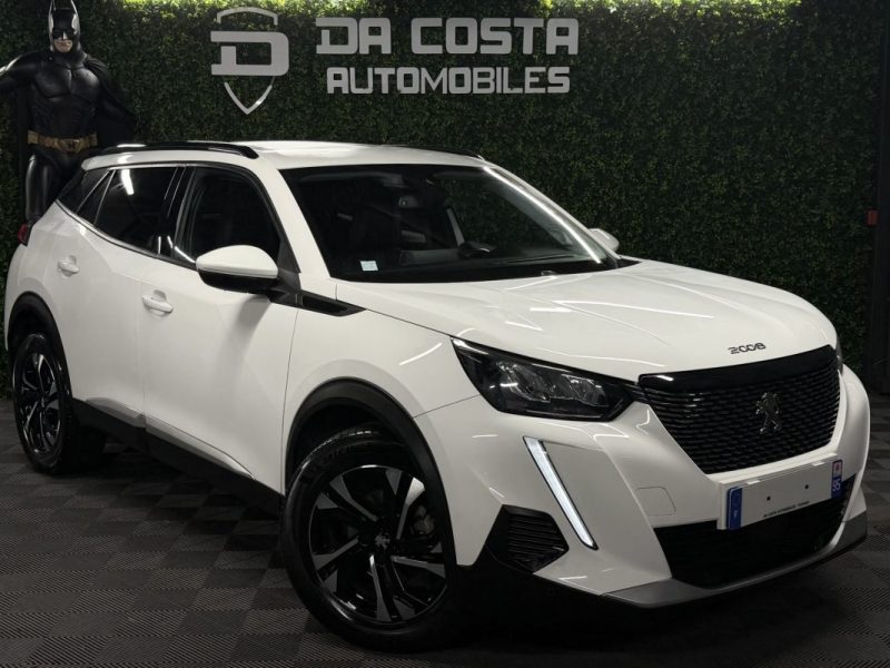 PEUGEOT 2008 II ALLURE PACK 1.2 100 Cv 1ERE MAIN 19800Km Apple& Android VIRTUAL COCKPIT Garantie 1an