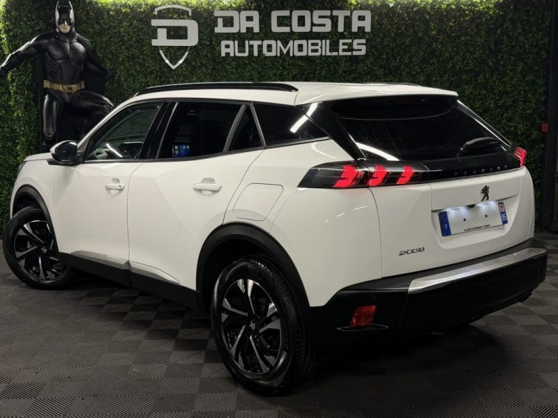 PEUGEOT 2008 II ALLURE PACK 1.2 100 Cv 1ERE MAIN 19800Km Apple& Android VIRTUAL COCKPIT Garantie 1an