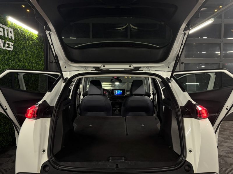 PEUGEOT 2008 II ALLURE PACK 1.2 100 Cv 1ERE MAIN 19800Km Apple& Android VIRTUAL COCKPIT Garantie 1an