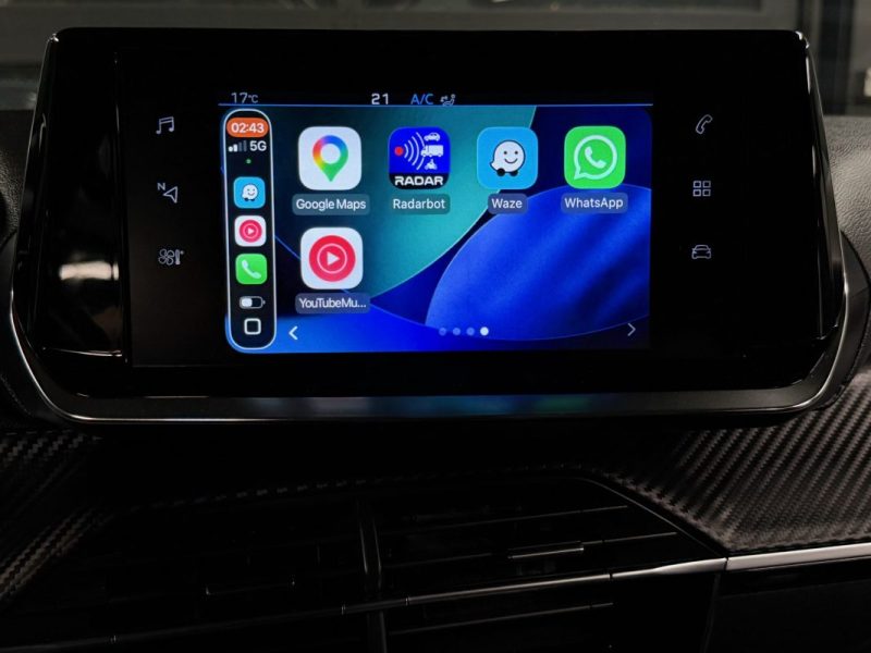 PEUGEOT 2008 II ALLURE PACK 1.2 100 Cv 1ERE MAIN 19800Km Apple& Android VIRTUAL COCKPIT Garantie 1an