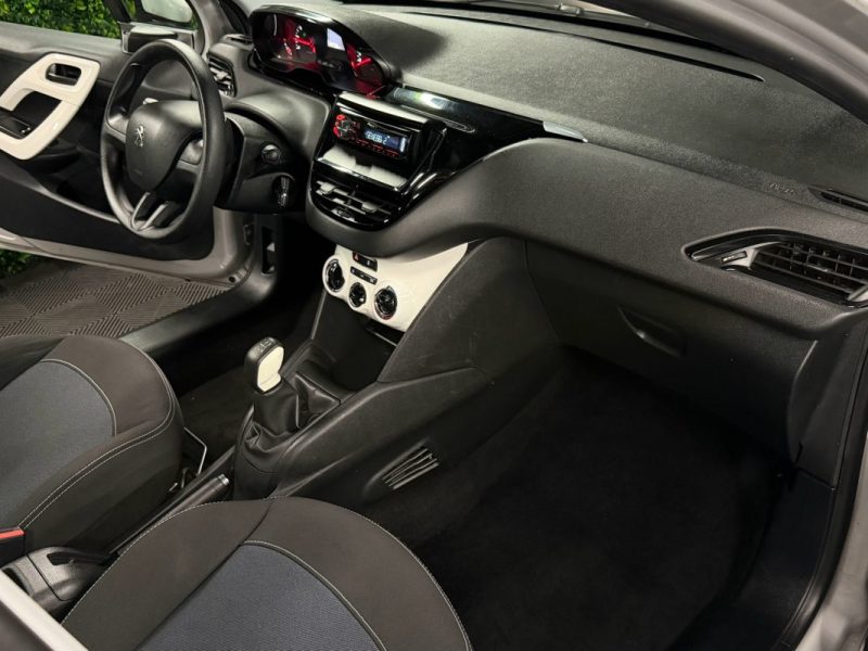 PEUGEOT 208 LIKE 1.0 VTI 68 Cv 5 PORTES / CRIT AIR 1 - GARANTIE 1 AN
