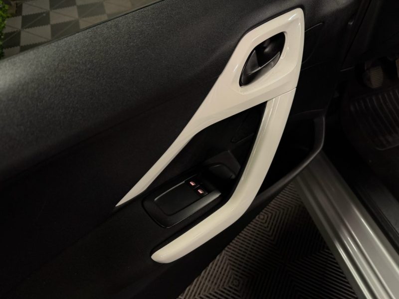 PEUGEOT 208 LIKE 1.0 VTI 68 Cv 5 PORTES / CRIT AIR 1 - GARANTIE 1 AN