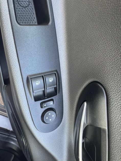 LANCIA YPSILON 0.9 TWINAIR 85CV PLATINIUM+ BVA 2012