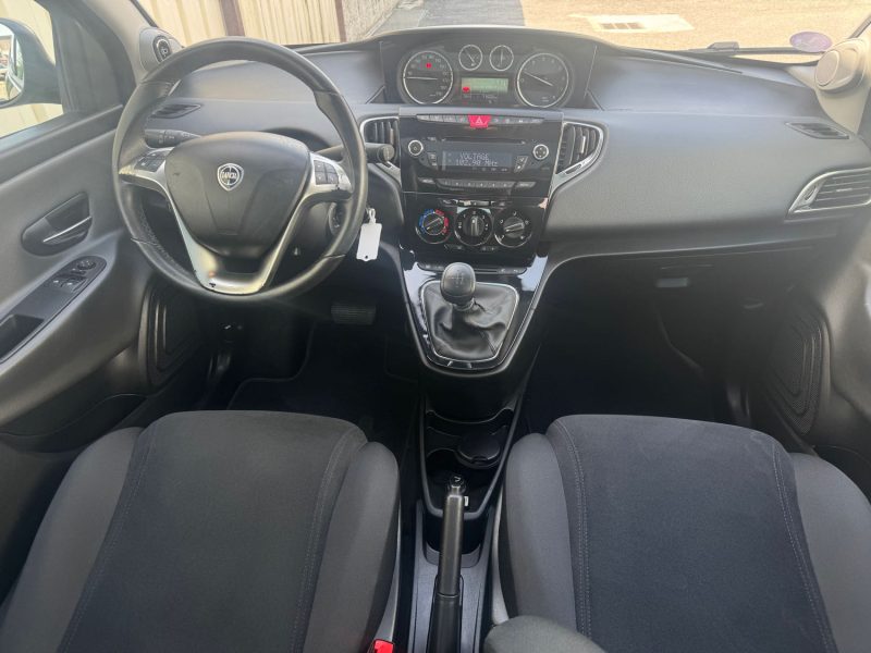 LANCIA YPSILON 0.9 TWINAIR 85CV PLATINIUM+ BVA 2012