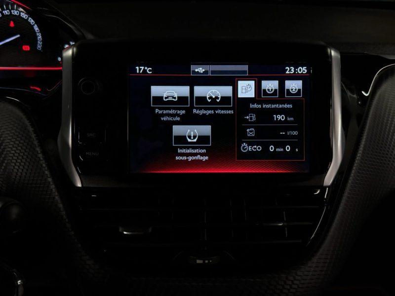 PEUGEOT 2008 PHASE 2 GT LINE 1.2 110 Cv 1ERE MAIN / GPS APPLE CARPLAY & ANDROID - GARANTIE 1 AN