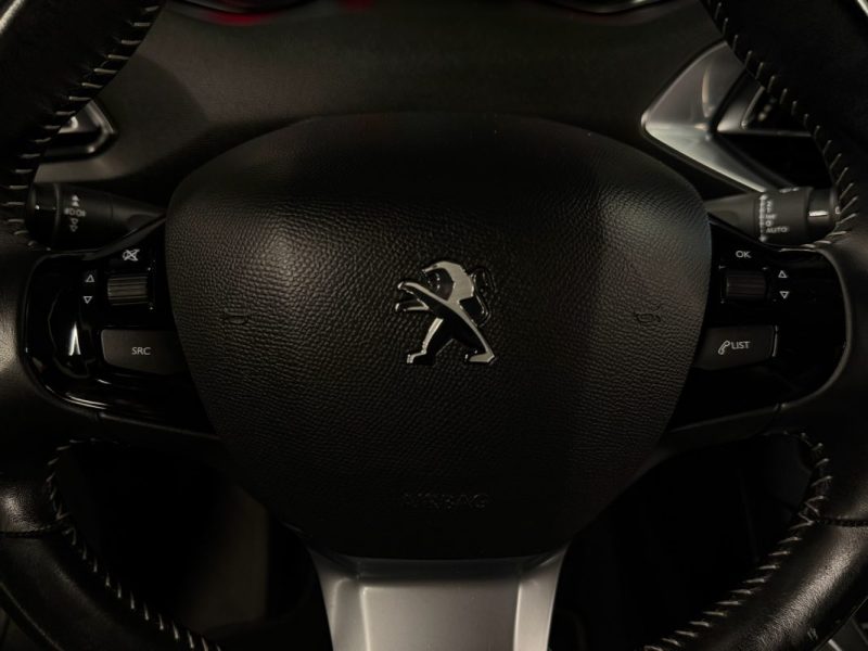 PEUGEOT 308 II ALLURE 1.2 130 Cv ECRAN GPS TACTILE CAMERA RECUL BVM6 CRIT AIR 1 - GARANTIE 1 AN