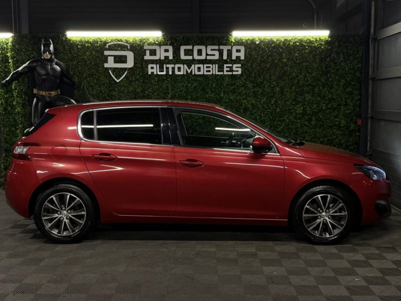 PEUGEOT 308 II ALLURE 1.2 130 Cv ECRAN GPS TACTILE CAMERA RECUL BVM6 CRIT AIR 1 - GARANTIE 1 AN