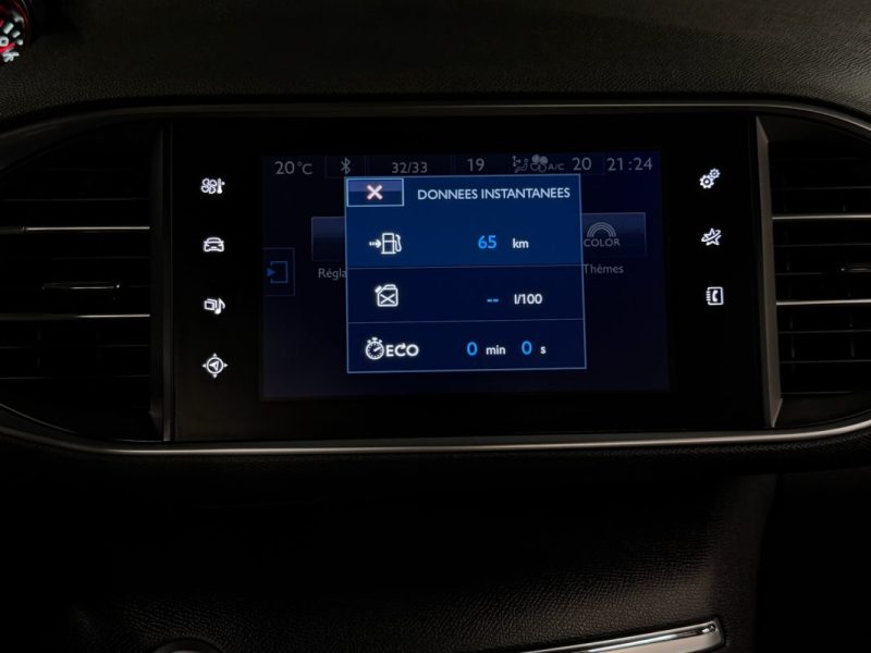 PEUGEOT 308 II ALLURE 1.2 130 Cv ECRAN GPS TACTILE CAMERA RECUL BVM6 CRIT AIR 1 - GARANTIE 1 AN