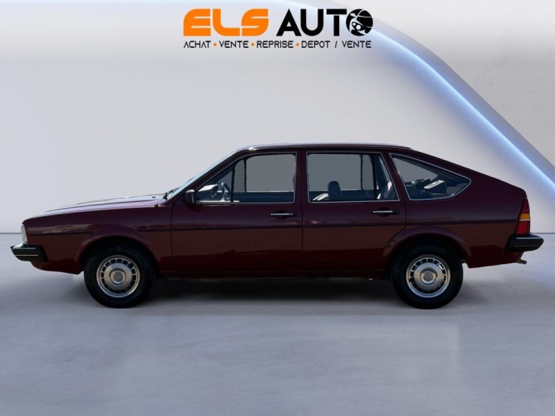 VOLKSWAGEN PASSAT 1.6I 85CH GL 1982 --Seulement 10200km--