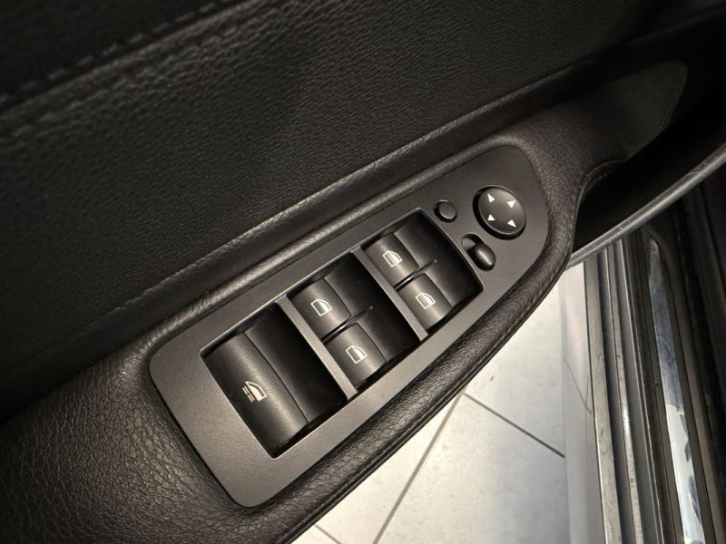 BMW SERIE 1 (E88) Cabriolet 118 dA 143 ch Luxe Boite Auto