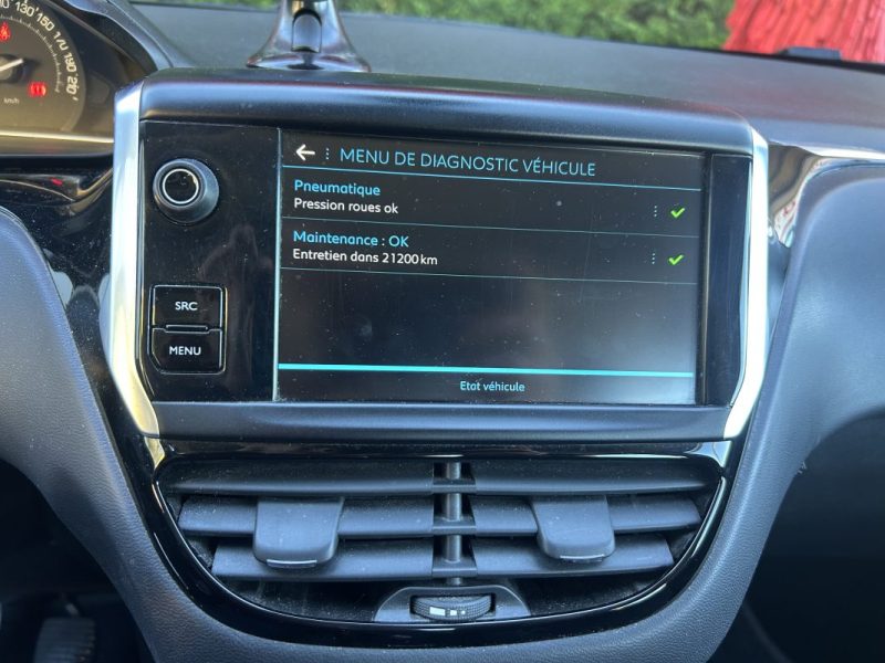 PEUGEOT 208 Signature Vti 82Ch / Ecran Tactile Suivi entretien complet
