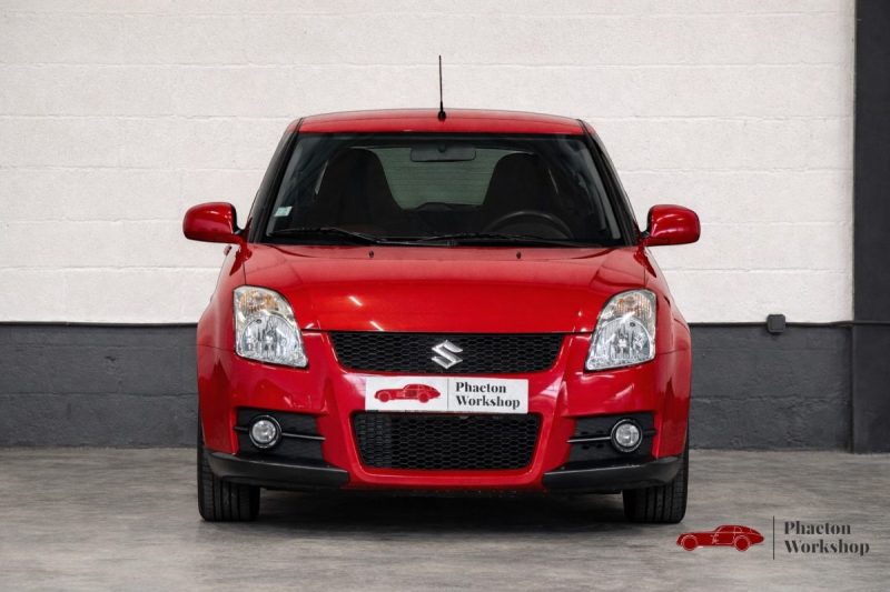 Suzuki Swift Sport 1.6 VVT 125 ATMO | 46 990 Km | 2nd main | 2ème SET de jantes avec pneus hiver
