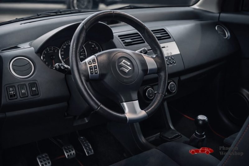 Suzuki Swift Sport 1.6 VVT 125 ATMO | 46 990 Km | 2nd main | 2ème SET de jantes avec pneus hiver