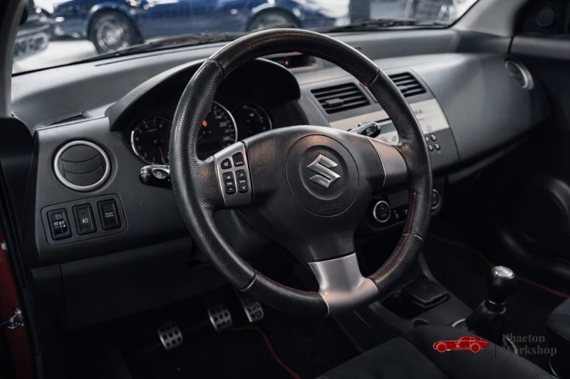 Suzuki Swift Sport 1.6 VVT 125 ATMO | 46 990 Km | 2nd main | 2ème SET de jantes avec pneus hiver