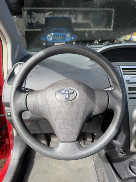 TOYOTA YARIS  2006 1.0 - 70 CH - 47 550Kms - Premier Main -Parfait Etat - Suivit TOYOTA