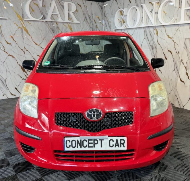 TOYOTA YARIS  2006 1.0 - 70 CH - 47 550Kms - Premier Main -Parfait Etat - Suivit TOYOTA