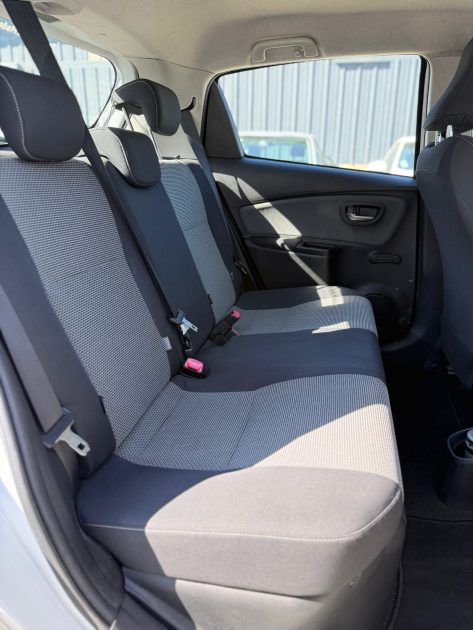 TOYOTA YARIS HYBRID 1.5I HYBRID 101CH 2015