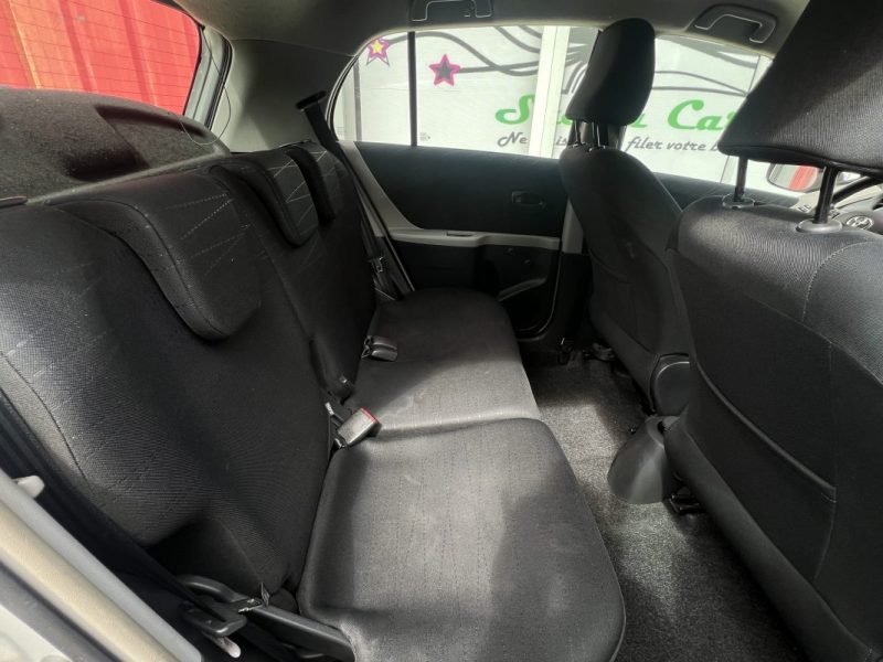 TOYOTA YARIS 2 1.3L VVTI IN 87CH - GARANTIE 6 MOIS