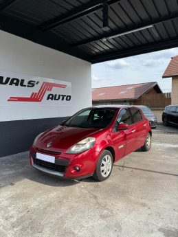 Renault Clio 3 Expression 1.5 dCi 85ch phase 2 TomTom