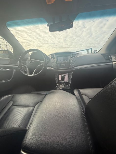 HYUNDAI I 40 BREAK BOITE AUTOMATIQUE 1.7 CRDI 141CV - 16V TURBO BLUE DRIVE EXECUTIVE DCT-7 2017