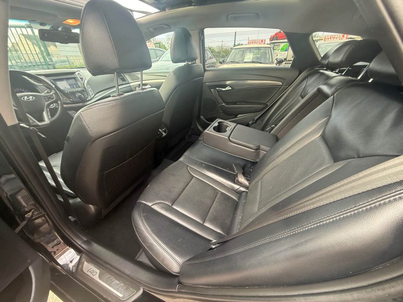 HYUNDAI I 40 BREAK BOITE AUTOMATIQUE 1.7 CRDI 141CV - 16V TURBO BLUE DRIVE EXECUTIVE DCT-7 2017