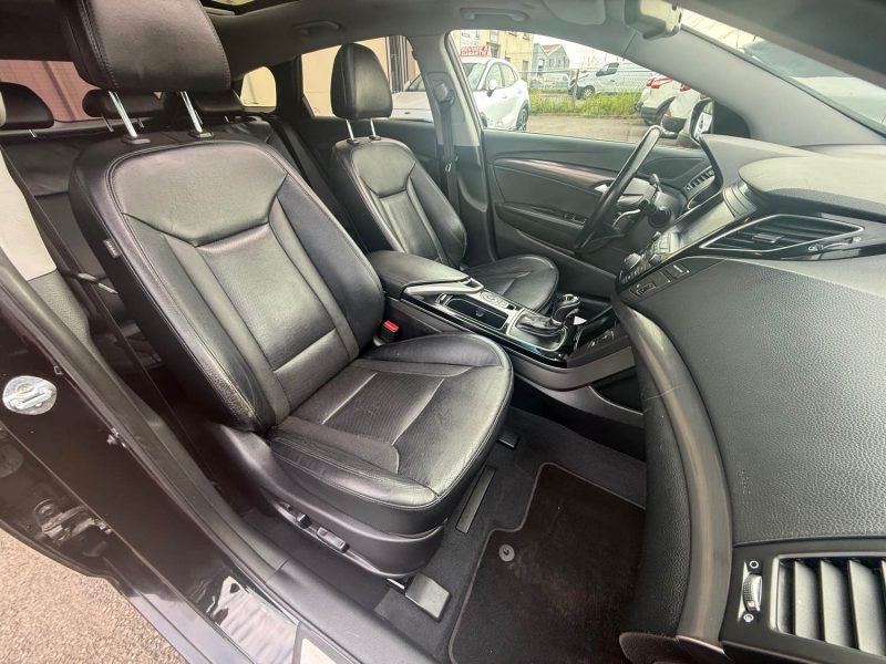 HYUNDAI I 40 BREAK BOITE AUTOMATIQUE 1.7 CRDI 141CV - 16V TURBO BLUE DRIVE EXECUTIVE DCT-7 2017