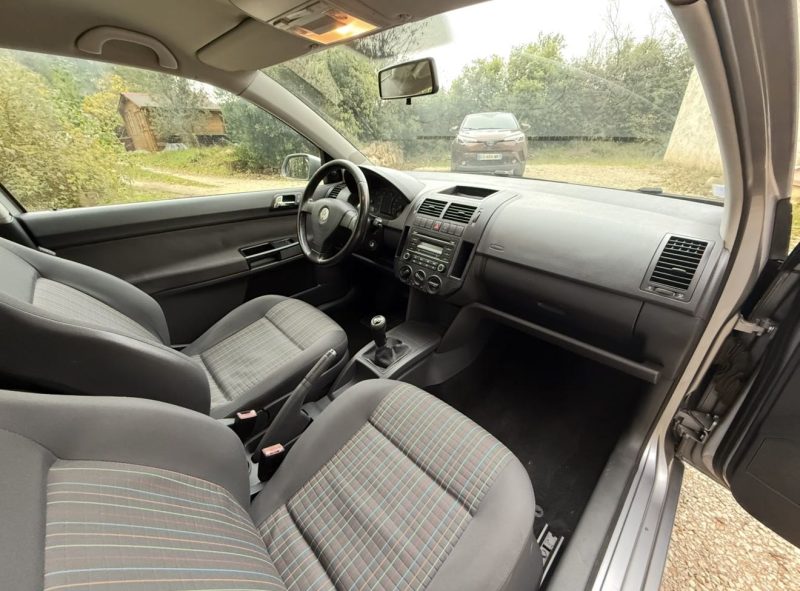 VOLKSWAGEN POLO 1.2I 12V 64 TREND 3P 2006