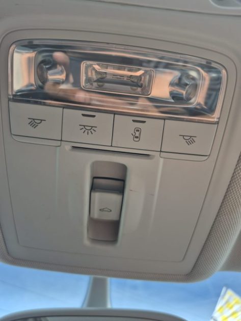 AUDI A3 Série 3 Limousine (8VS) 2.0 TDi 16V FAP S&S 150 cv TOIT OUVRANT SUPER ETAT