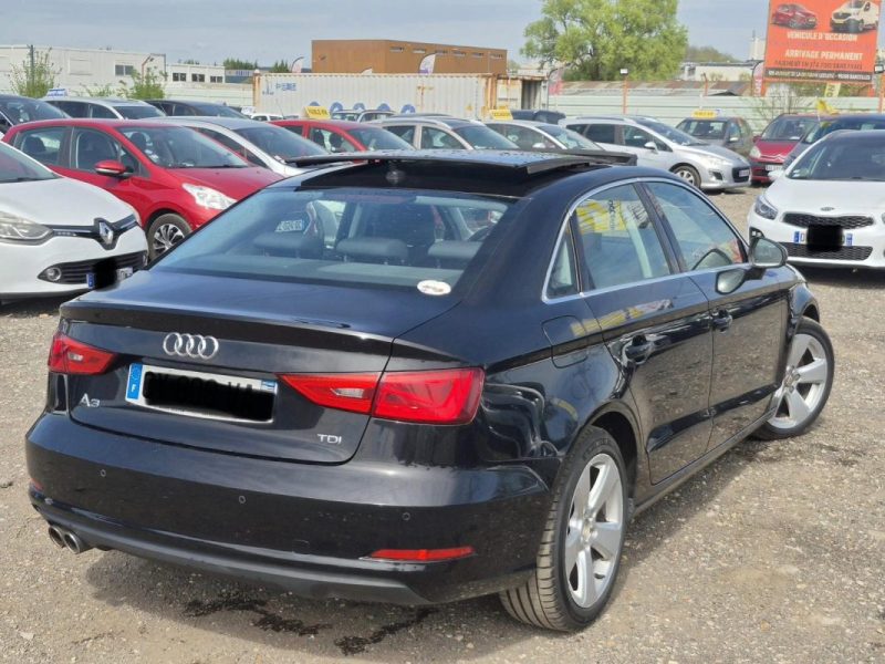 AUDI A3 Série 3 Limousine (8VS) 2.0 TDi 16V FAP S&S 150 cv TOIT OUVRANT SUPER ETAT
