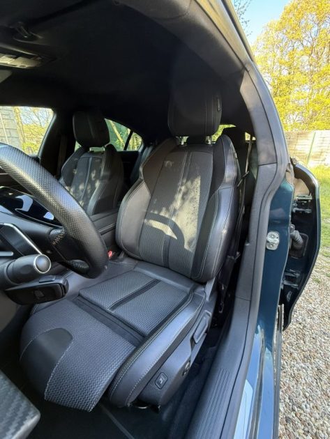 PEUGEOT 508 GT 225ch APPLE CAR PLAY / SIÈGES CHAUFFANT / COFFRE ÉLECTRIQUE 