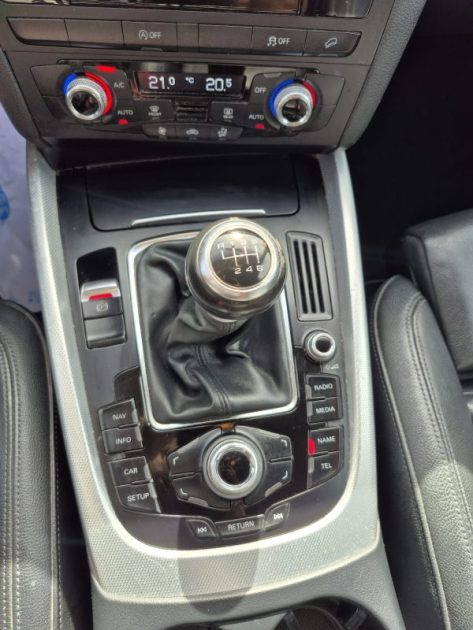 AUDI Q5 2.0 TDI 190CH DIESEL AMBITION LUXE QUATTRO 2015 en super état 
