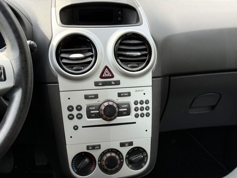 Opel Corsa 1.2 I 16V 80Ch Twinport  - Clim - Révisée & Garantie 6 Mois