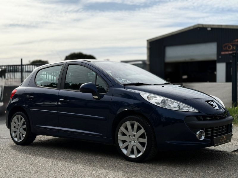Peugeot 207 1.6 Vti 120Ch Feline Pack - GPS - Toit Pano - Révisée & Garantie 6 Mois