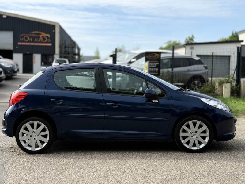 Peugeot 207 1.6 Vti 120Ch Feline Pack - GPS - Toit Pano - Révisée & Garantie 6 Mois