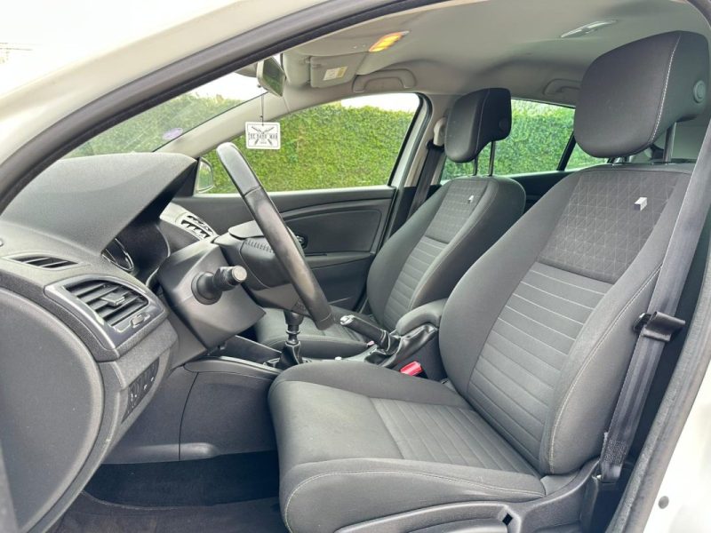 RENAULT MEGANEIII 1.2 TCE 115CH ENERGY LIFE ECO² 2015 2015