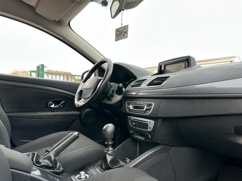 RENAULT MEGANEIII 1.2 TCE 115CH ENERGY LIFE ECO² 2015 2015