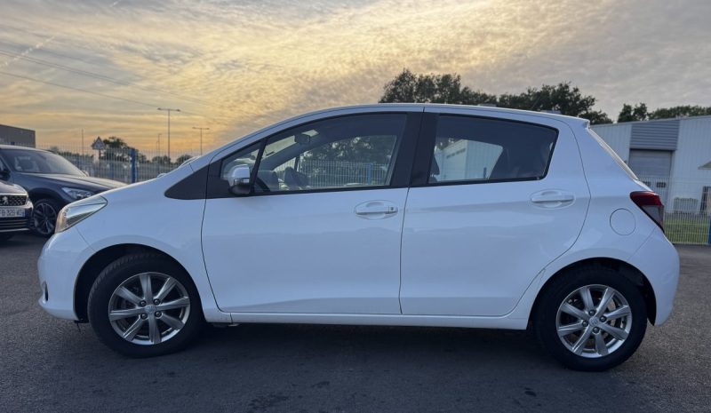 TOYOTA YARIS 69 VVT-I DYNAMIC 5P 2013